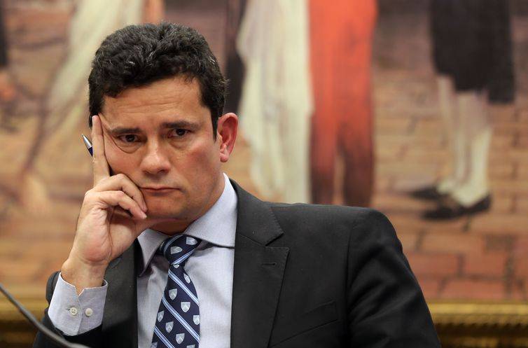 Moro conversa amanhã com Bolsonaro sobre convite para integrar equipe