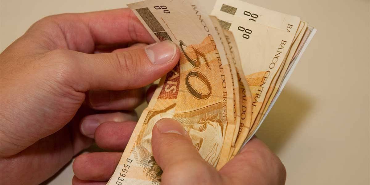 Primeira parcela do 13º salário dos servidores estaduais será paga no dia 20 de junho