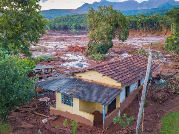Justiça manda Vale pagar pensão e seguro-saúde a vítimas de Brumadinho