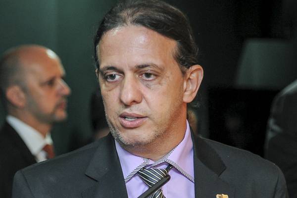 Município de Caxias é condenado a realizar reforma em escolas