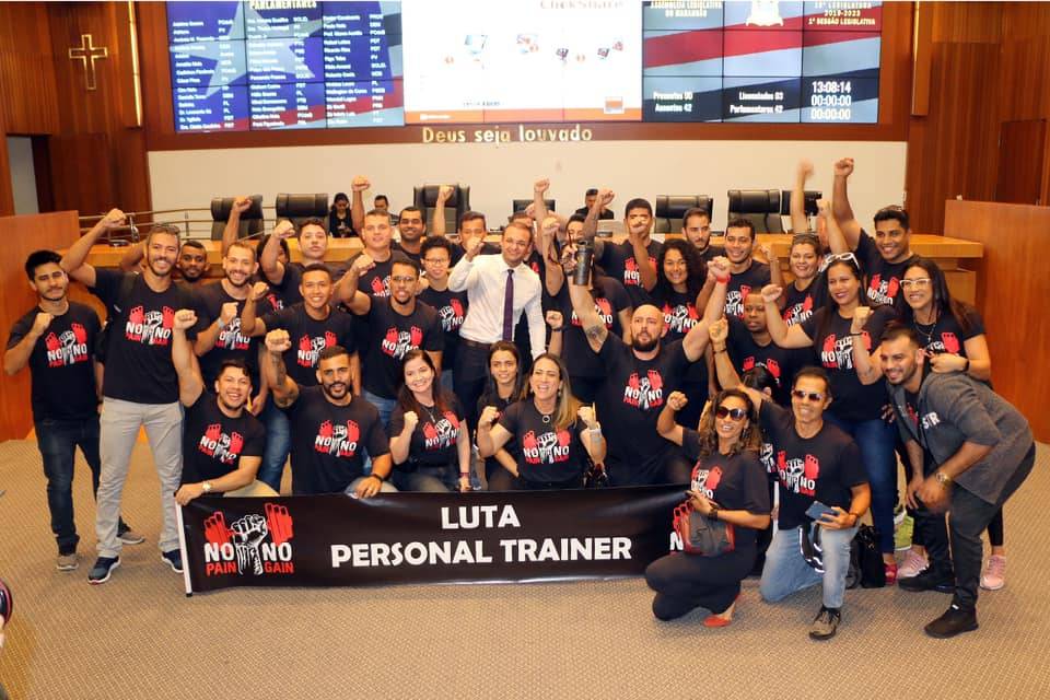 Assembleia Legislativa derruba veto e aprova lei do deputado Felipe dos Pneus que dá livre acesso aos personal trainer nas academia do MA