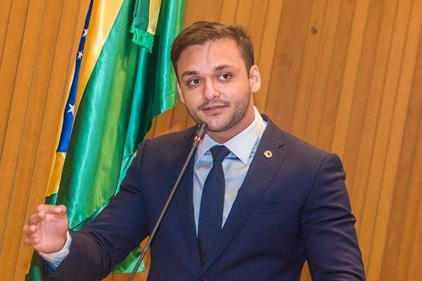 A justa cobrança do deputado Felipe dos Pneus