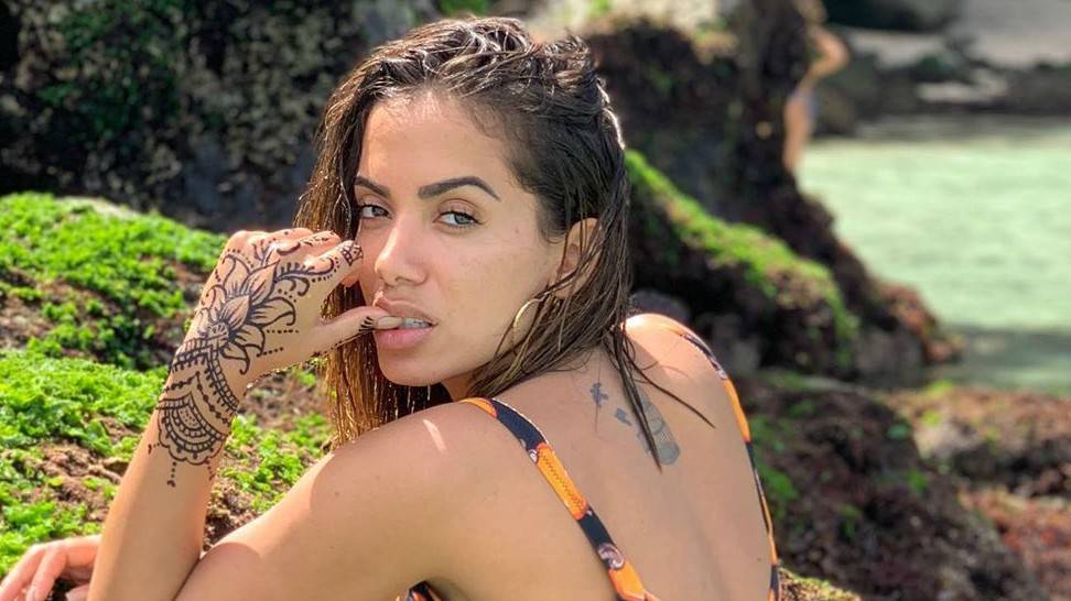 Cantora Anitta diz que é ‘topa tudo’: ‘homem, mulher, travesti’