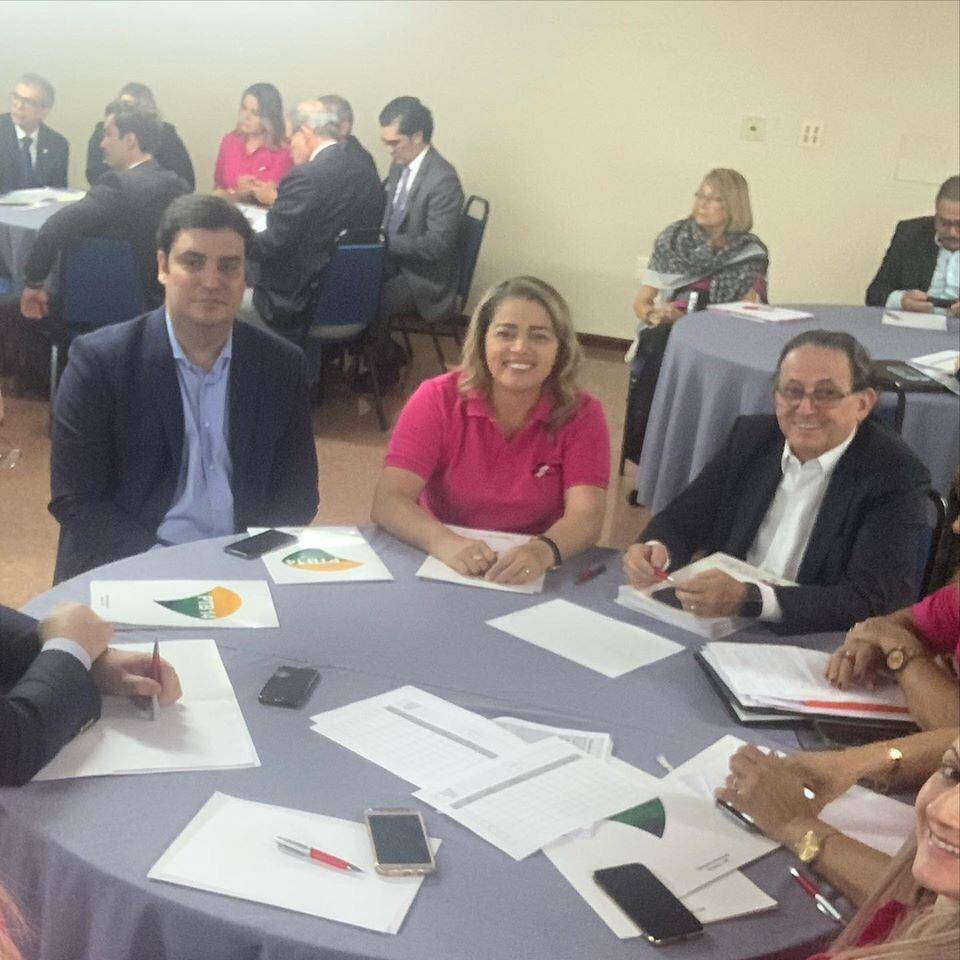 Mical Damasceno participa de encontro do PTB Nacional em Brasília