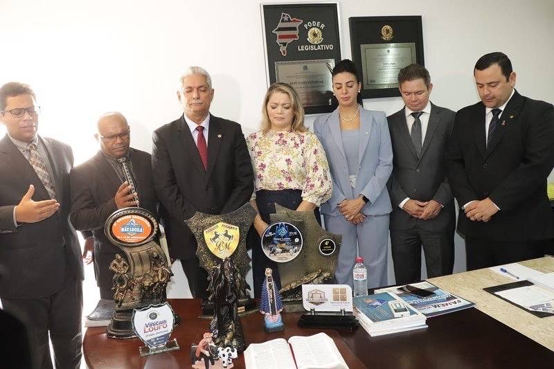 Mical Damasceno promove 