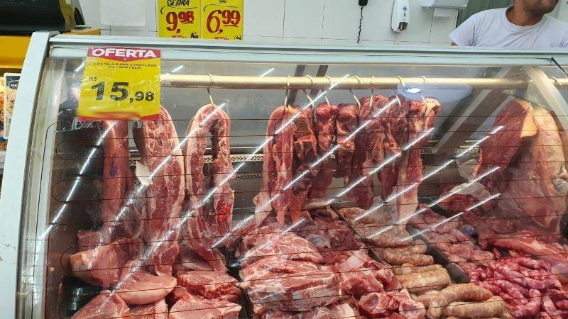 Preço da carne cai para o consumidor, diz Ministério da Agricultura