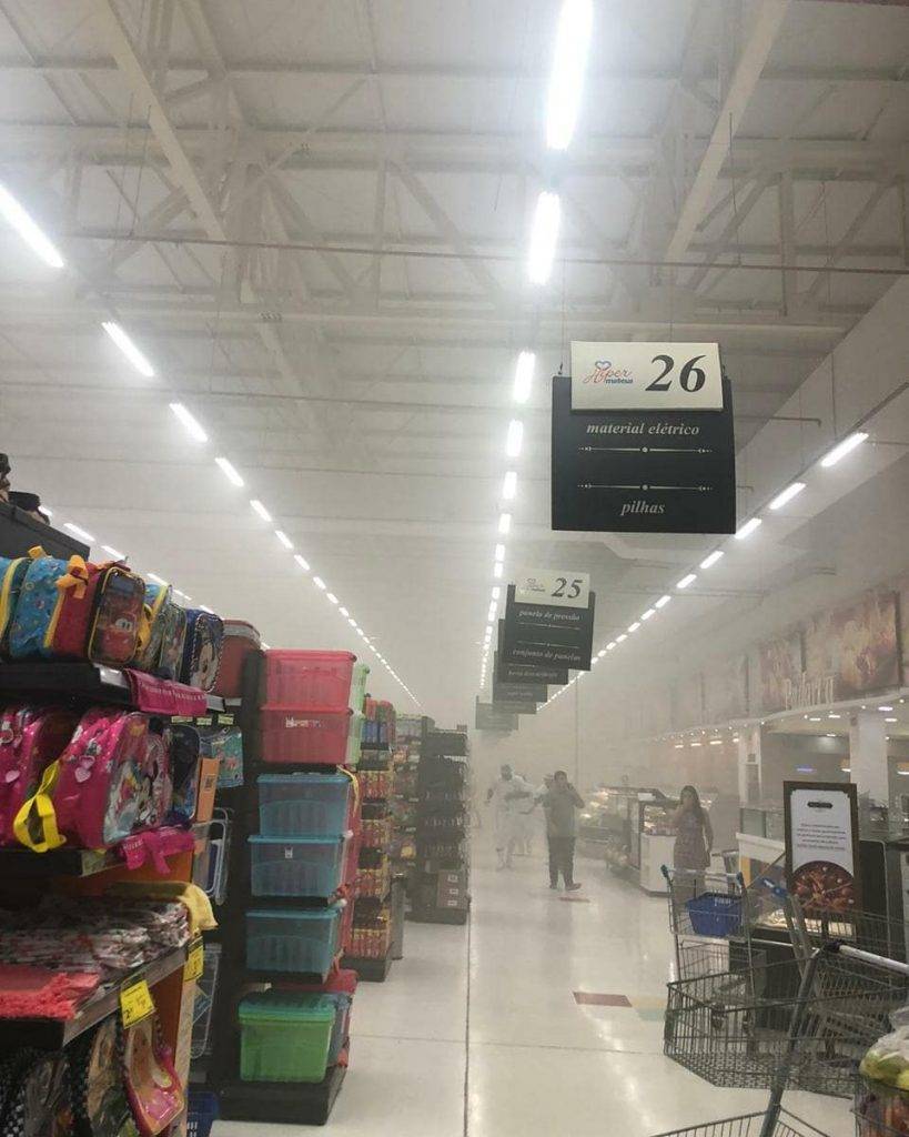 Foco de incêndio no Mateus do Renascença deixa clientes em pânico em São Luís