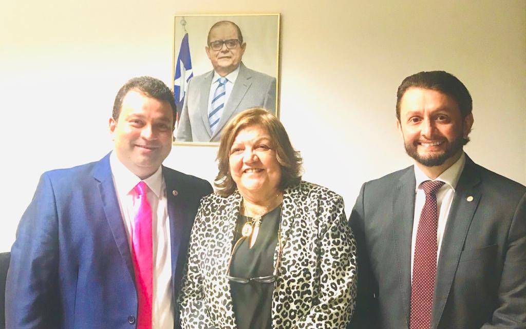 Articulação de Adelmo Soares e Leonardo Sá garantem recursos para o “Mais Cirurgias” em Caxias