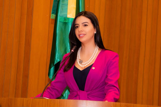 Deputada estadual Daniella Tema testa positivo para o novo coronavírus