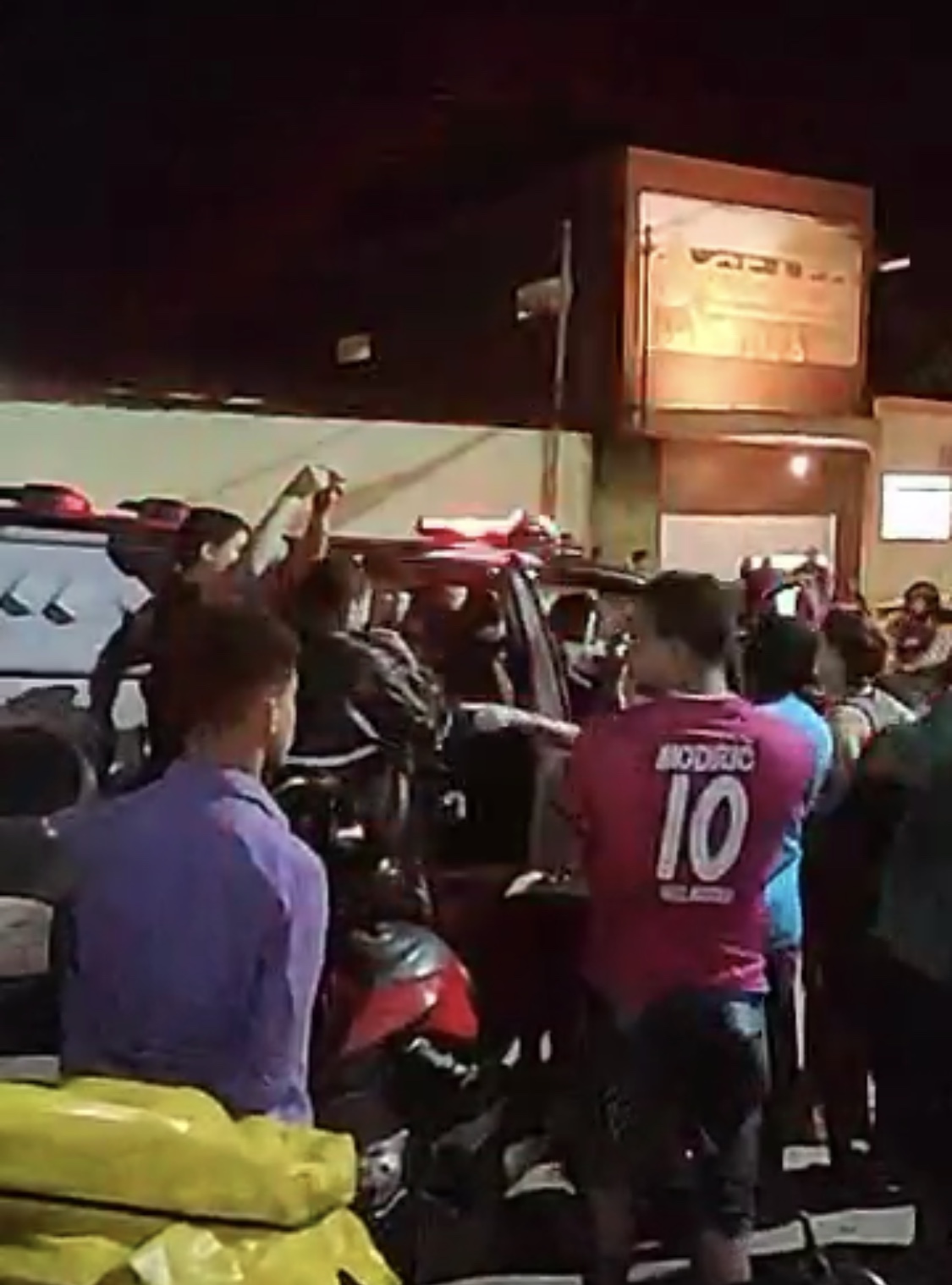 Sargento da PM é baleado durante uma tentativa de assalto em São Luís