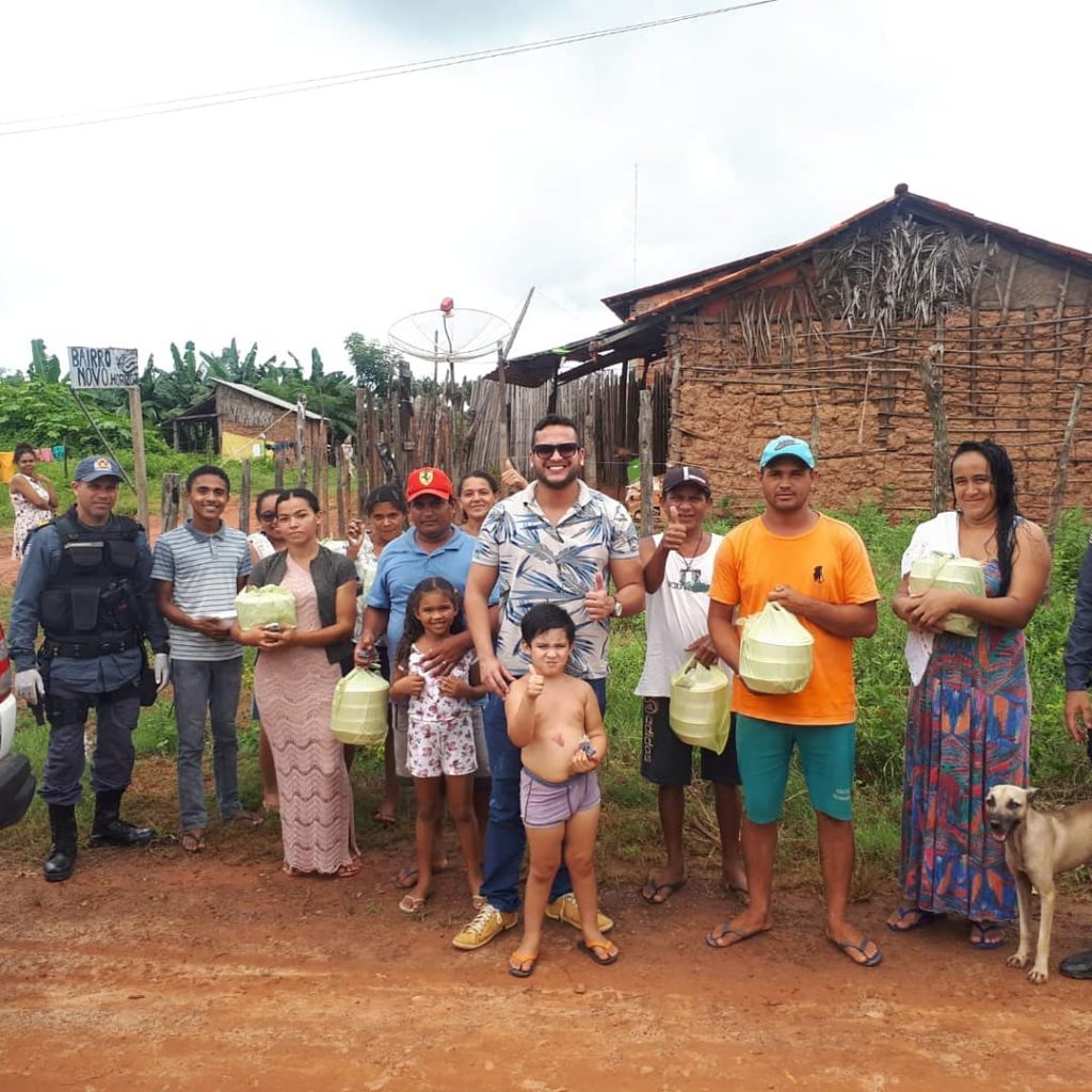 Iniciativa de policial militar leva refeições grátis para famílias carentes em Bom Jardim
