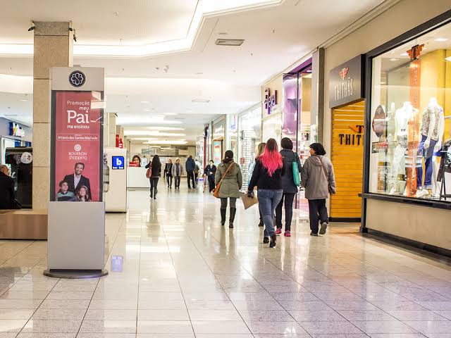 Shoppings vão reabrir nesta segunda-feira (15) em São Luís