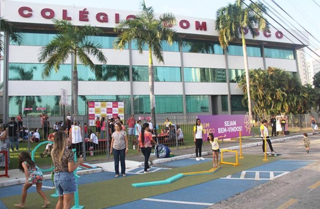 Colégios Dom Bom e Batista suspendem aulas após contágio por Covid-19 em São Luís