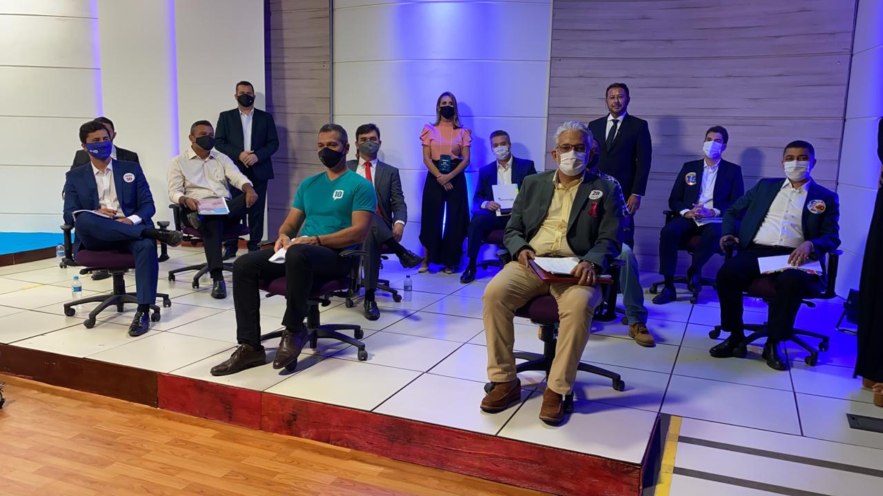 AO VIVO: Assista em tempo real ao primeiro debate com candidatos à prefeito de São Luís