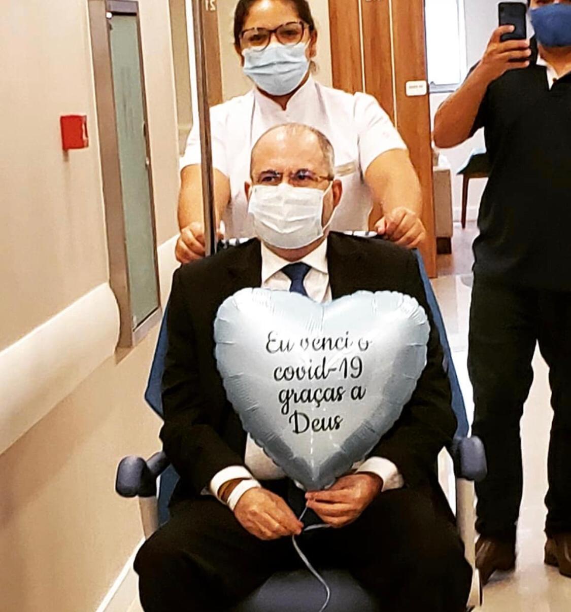 Deputado federal Hildo Rocha recebe alta após ser curado da Covid-19