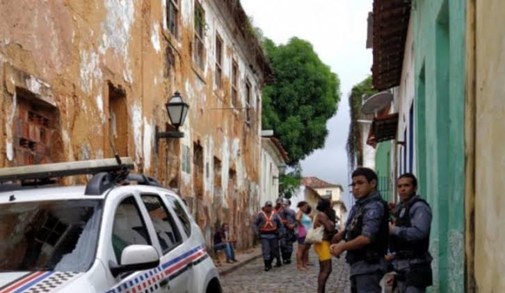 Homem é preso por suspeita de oferecer filha em troca de dinheiro no Centro Histórico de São Luís