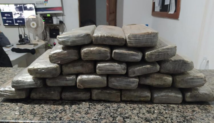Polícia apreende 25kg de maconha em povoado de Buriticupu