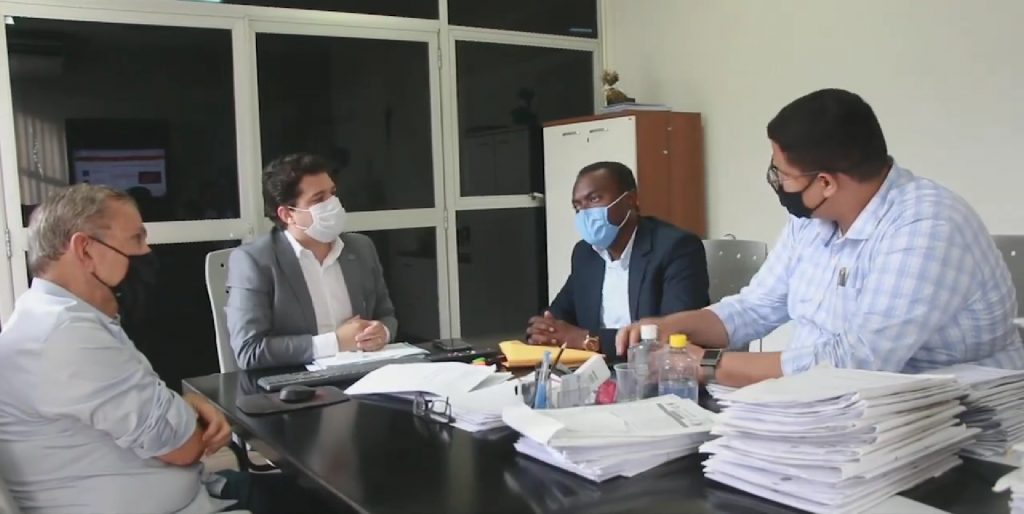 Chico Carvalho e Comissão de Recesso da Câmara se reúnem em reuniões para tratar sobre a Saúde da capital