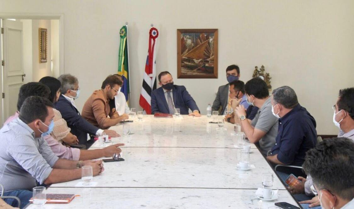 Carlos Brandão recebe prefeitos do interior do Maranhão e inicia aproximações de olho em 2022