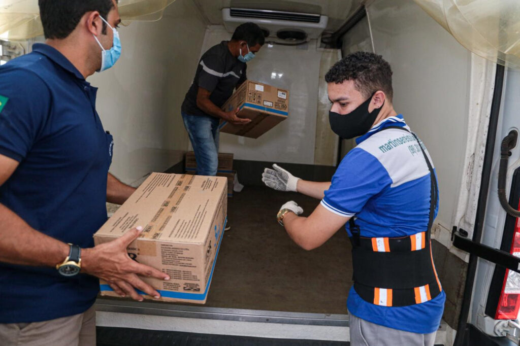 Governo do Maranhão inicia distribuição de seringas e agulhas aos municípios para vacinação contra Covid-19