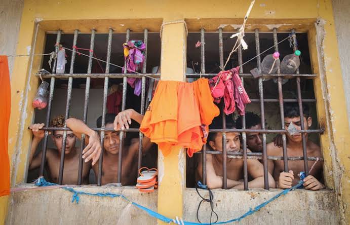 Justiça do Maranhão concede a saída de 628 detentos durante o feriado da Páscoa