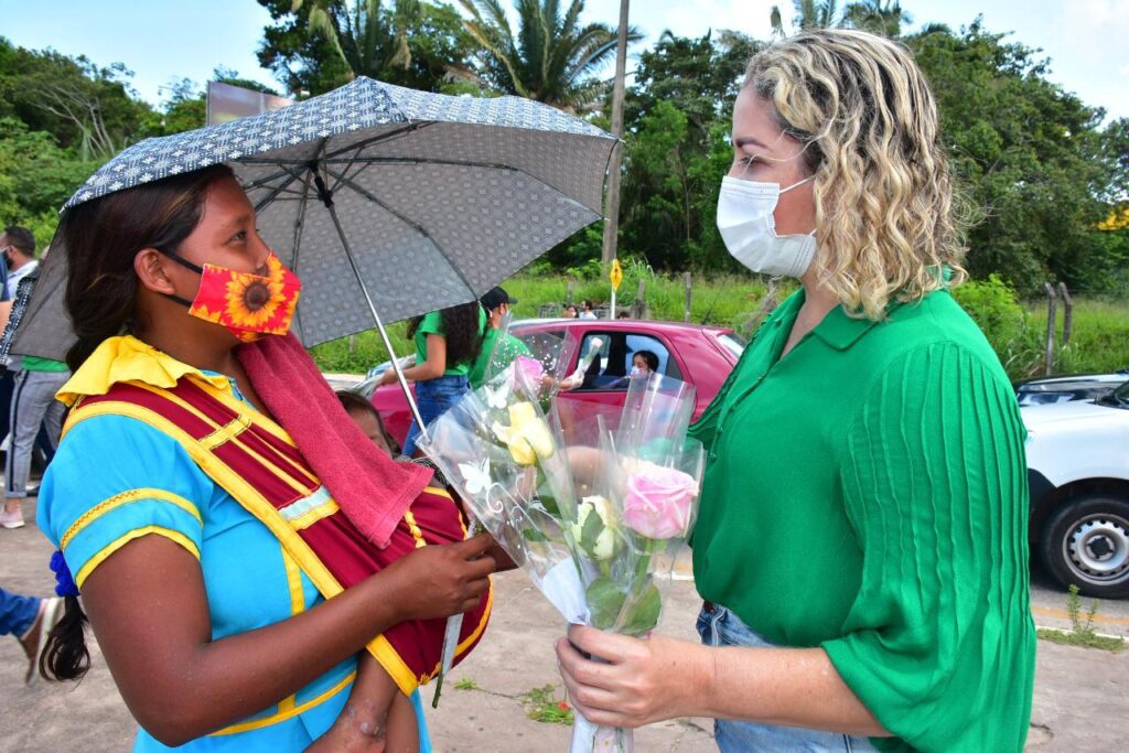 Mical Damasceno homenageia  mulheres em alusão ao Dia Internacional da Mulher