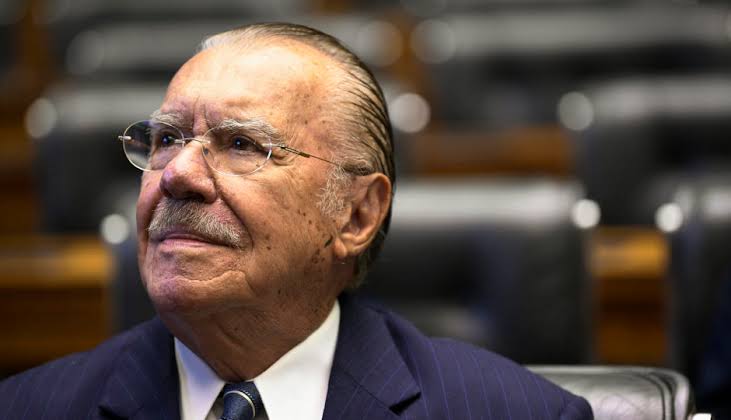 O diagnóstico de Sarney para o cenário eleitoral de 2022: nem Lula, nem Bolsonaro