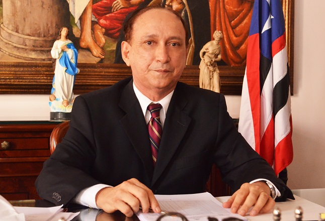 Voto impresso é retrocesso, afirma desembargador Lourival Serejo