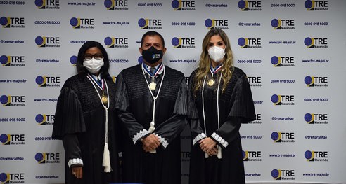 Anna Graziella Neiva toma posse como membro titular do TRE-MA; José Sarney e Roseana participaram da solenidade por videoconferência