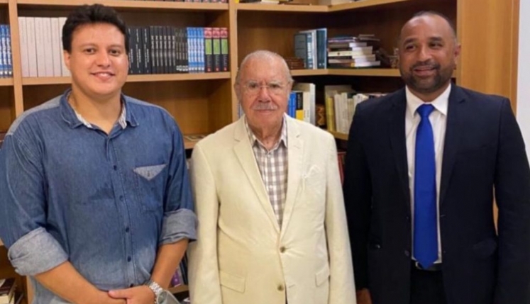 Felipe Camarão vai ao encontro de José Sarney após divulgar vídeo e culpar a família Sarney pelo