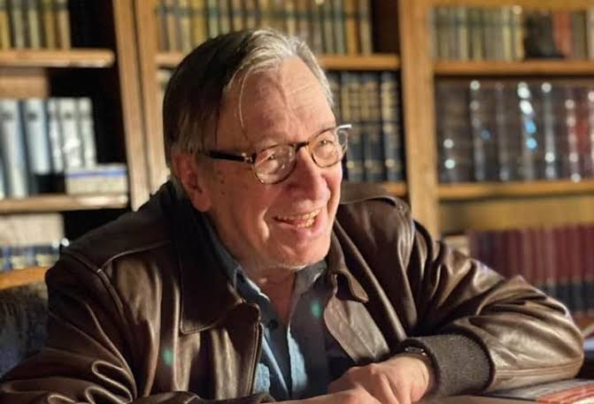 Morre Olavo de Carvalho, escritor e guru bolsonarista, aos 74 anos, nos EUA