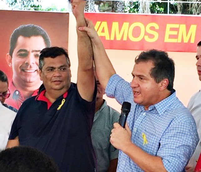 Após reunião com Flávio Dino, Simplício mantém pré-candidatura e entrega cargo