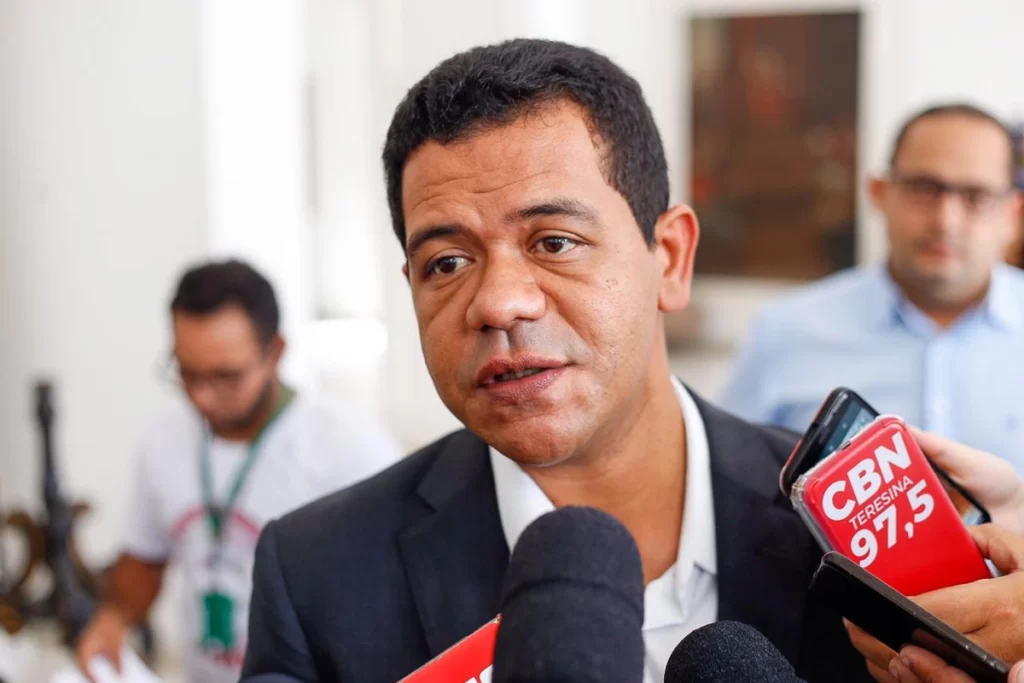 Luciano Leitoa pode ser opção para o Senado Federal