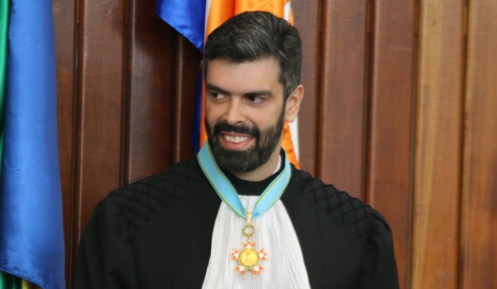 Advogado maranhense Gustavo Amorim toma posse ao cargo de desembargador federal em Brasília