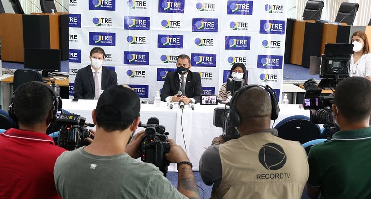 Em coletiva, alta cúpula do TRE-MA pede inquérito da PF contra suposta fake news de eleitor de São Luís