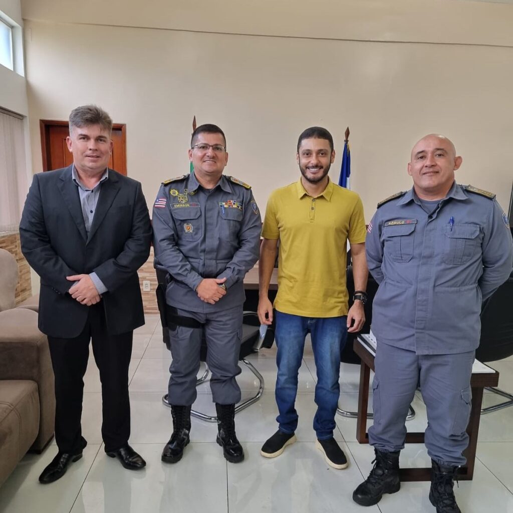 Deputado Wendell Lages faz visita ao novo comandante-geral da PMMA