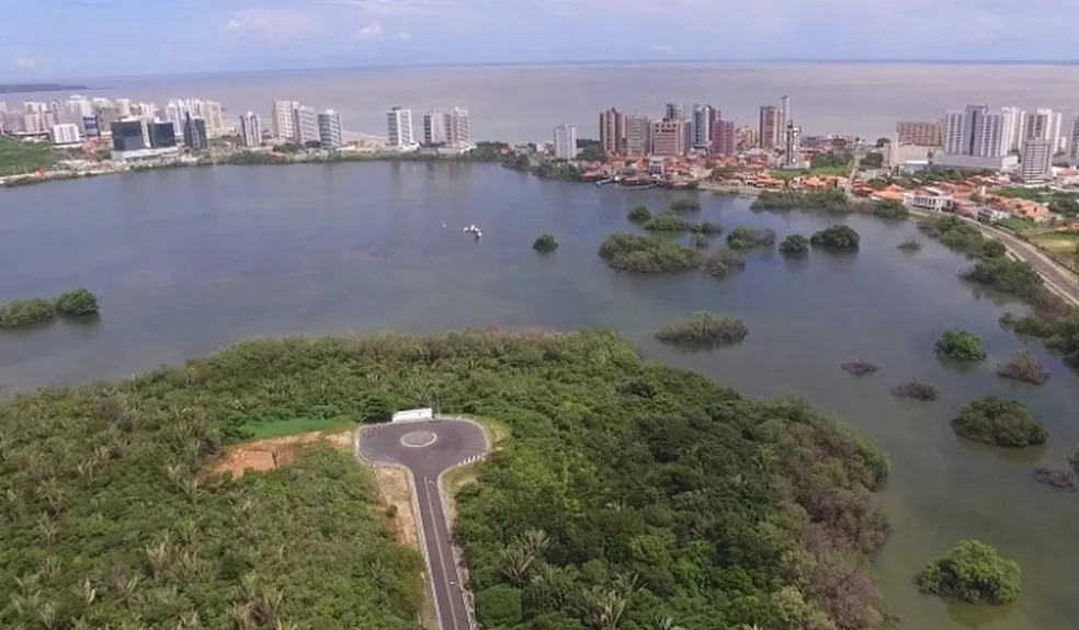 Corpo de mulher com roupa de academia é encontrado na Lagoa da Jansen na capital