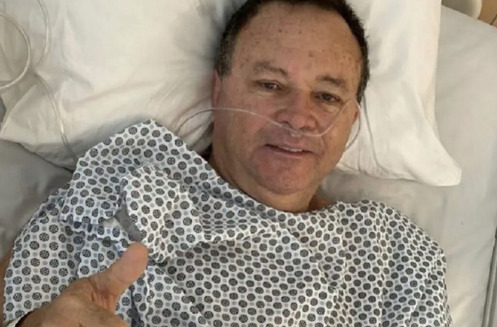 Carlos Brandão passa por cirurgia em SP