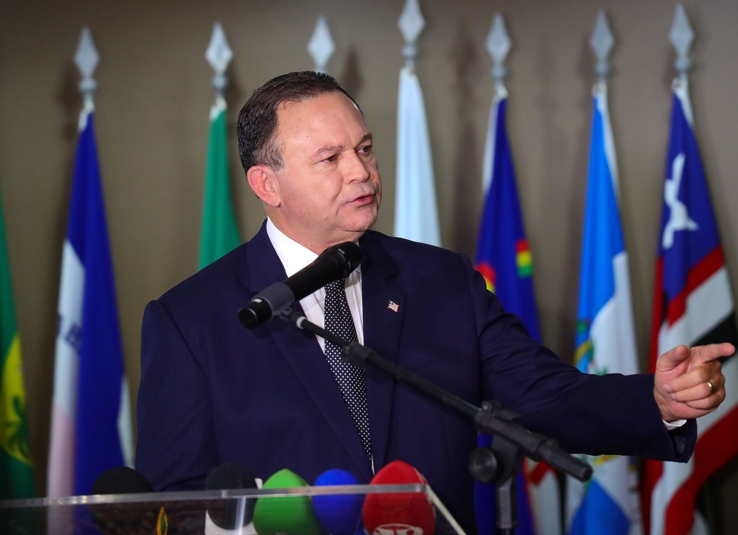 Carlos Brandão anuncia projeto para reduzir ICMS dos Combustíveis