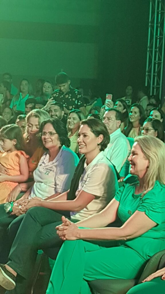 Michelle Bolsonaro e Damares Alves fazem campanha em São Luís