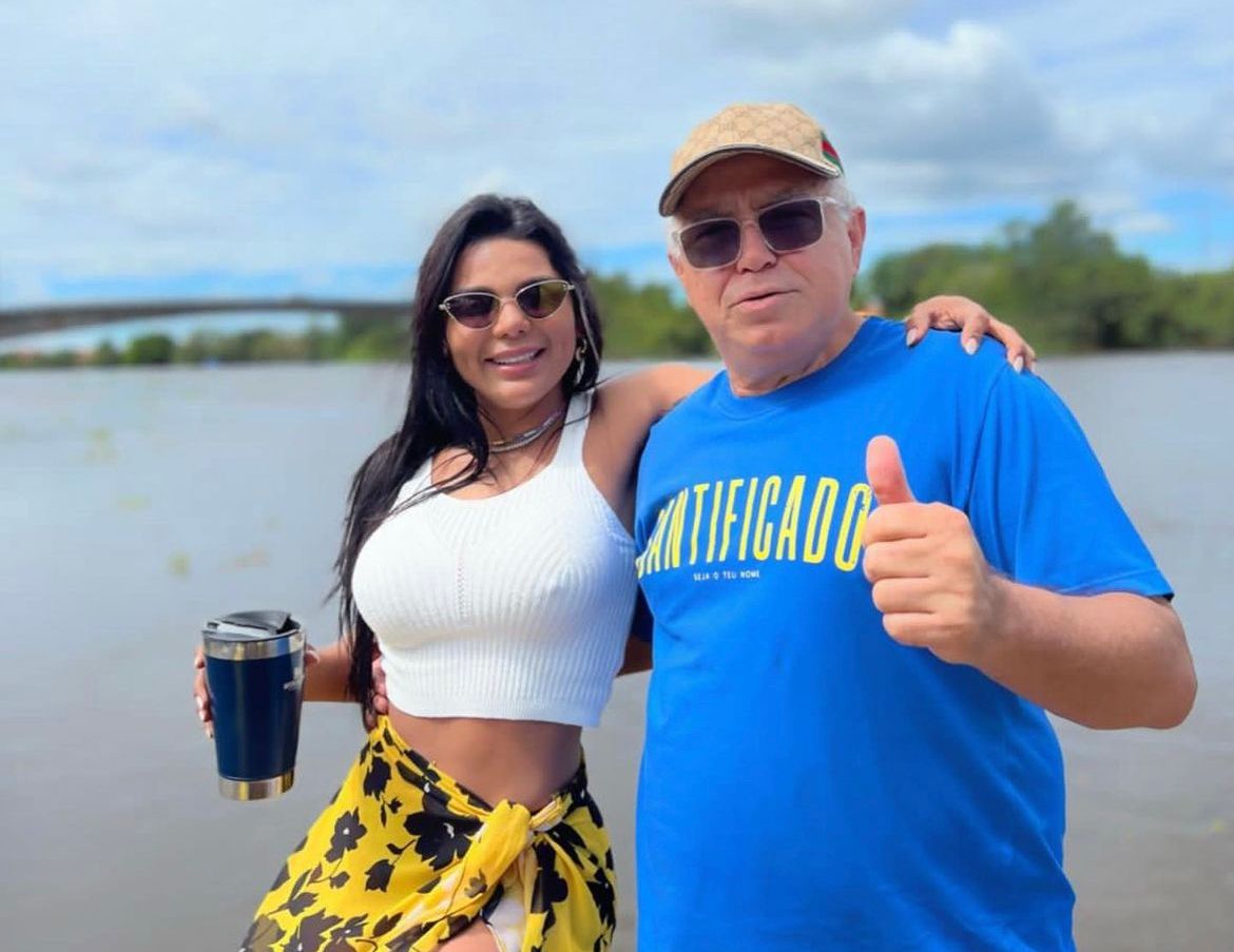 VÍDEO: Pré-candidata a prefeita de Arari chama esposa do prefeito de acompanhante: “comprometida com a orgia”