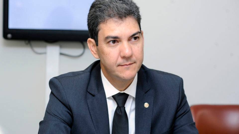 Braide exonera secretário de governo e da SMTT