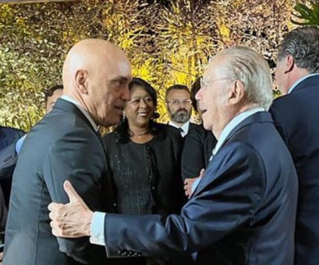 Aniversário de Sarney reúne ministros, ex-presidente e figuras importantes da política nacional