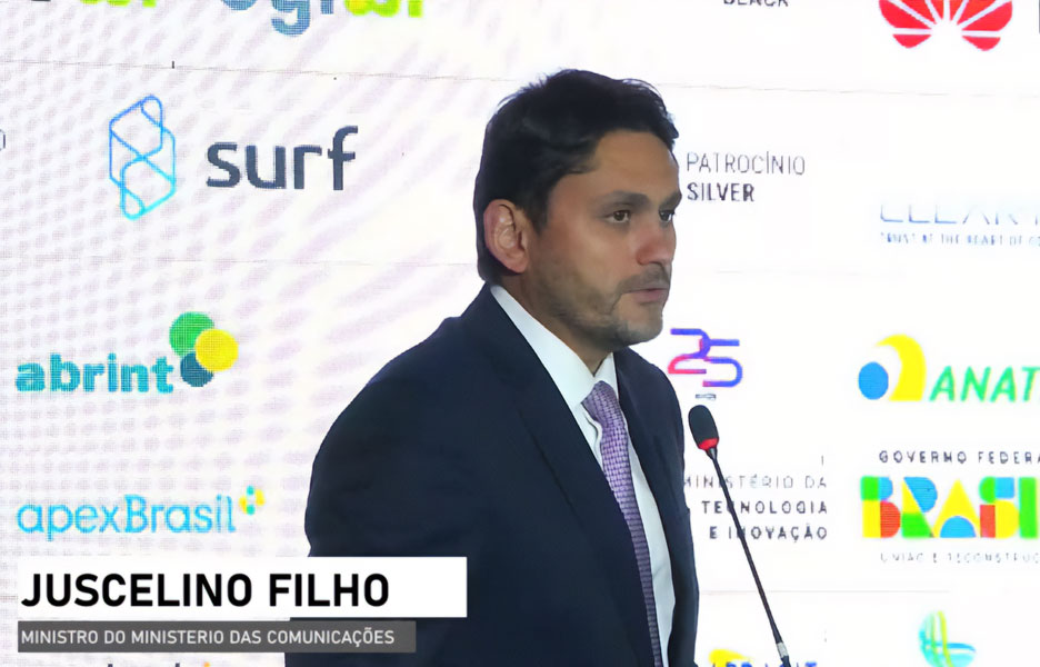 TCU arquiva investigação contra Juscelino Filho sobre denúncias de uso de avião da FAB