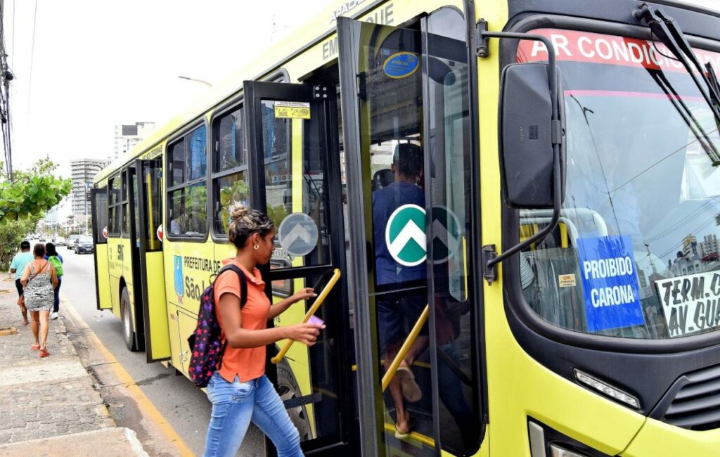 Plebiscito: ludovicenses aprovam gratuidade no transporte público para estudantes