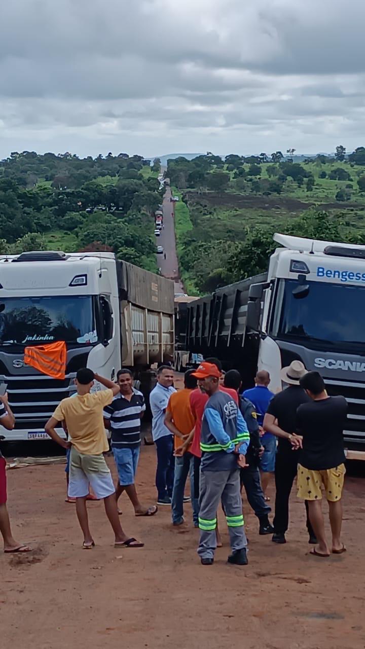 Vereador que votou em Brandão faz apelo ao governador e ao presidente Lula após interdição da MA-006 por conta da buraqueira