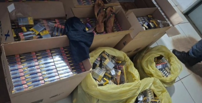 Policiais militares do Pará são presos no Maranhão transportando carga de cigarro roubada