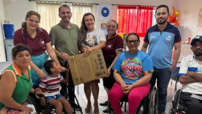 Prefeito Fernando Pessoa promove inclusão em Tuntum com entrega de cadeiras de rodas através do Programa Acreditando