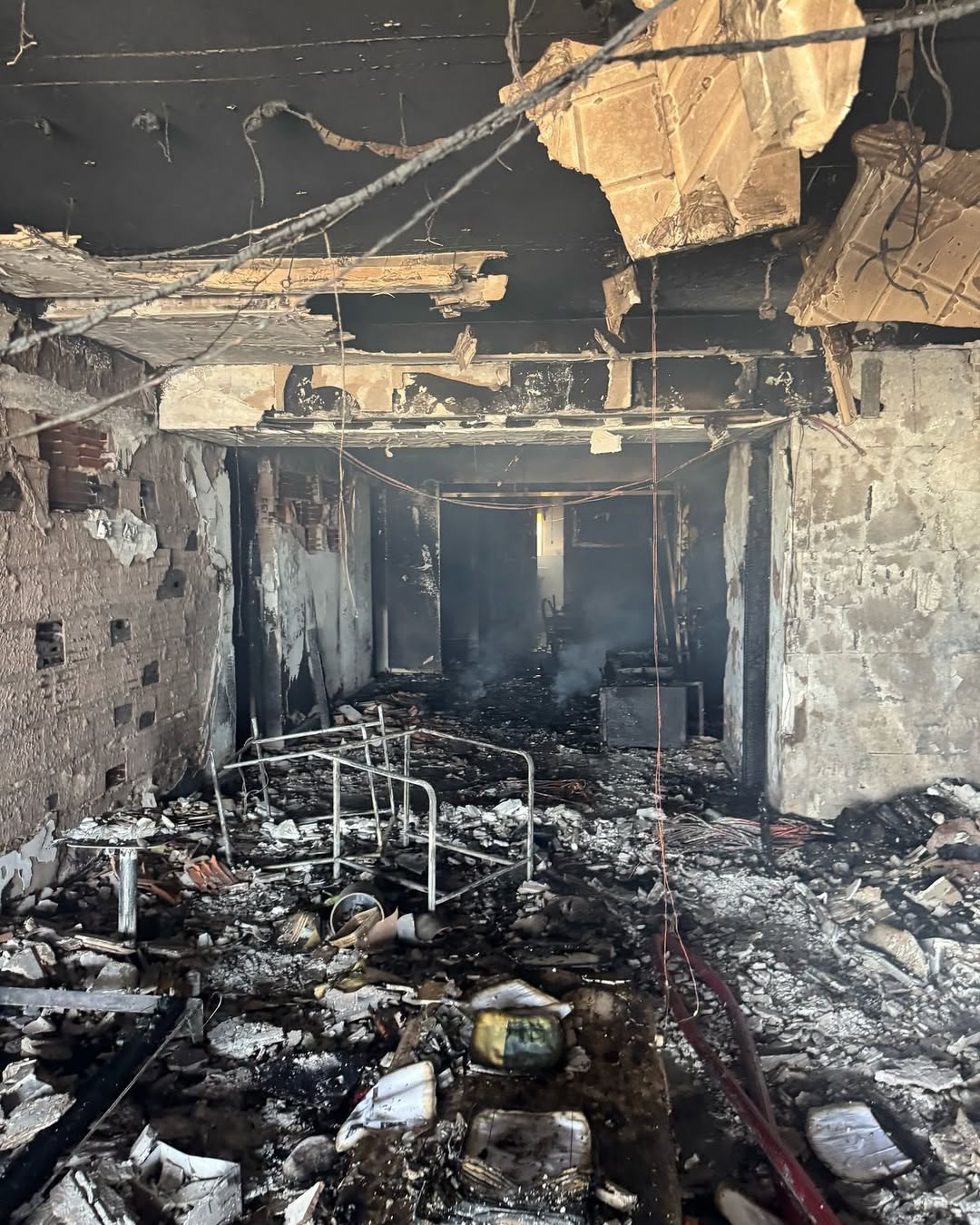 VÍDEO: Apartamento em bairro nobre de São Luís fica destruído após incêndio