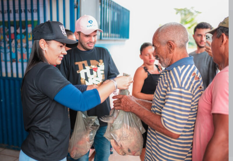 Fernando Pessoa encerra terceiro dia de entrega de peixes na sede de Tuntum e reforça compromisso com o povo